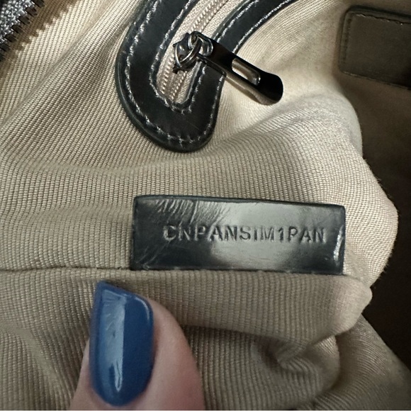 Vintage Burberry Dryden Nova Check Crossbody Bag with Patent Pewter trim GUC - Picture 10 of 16